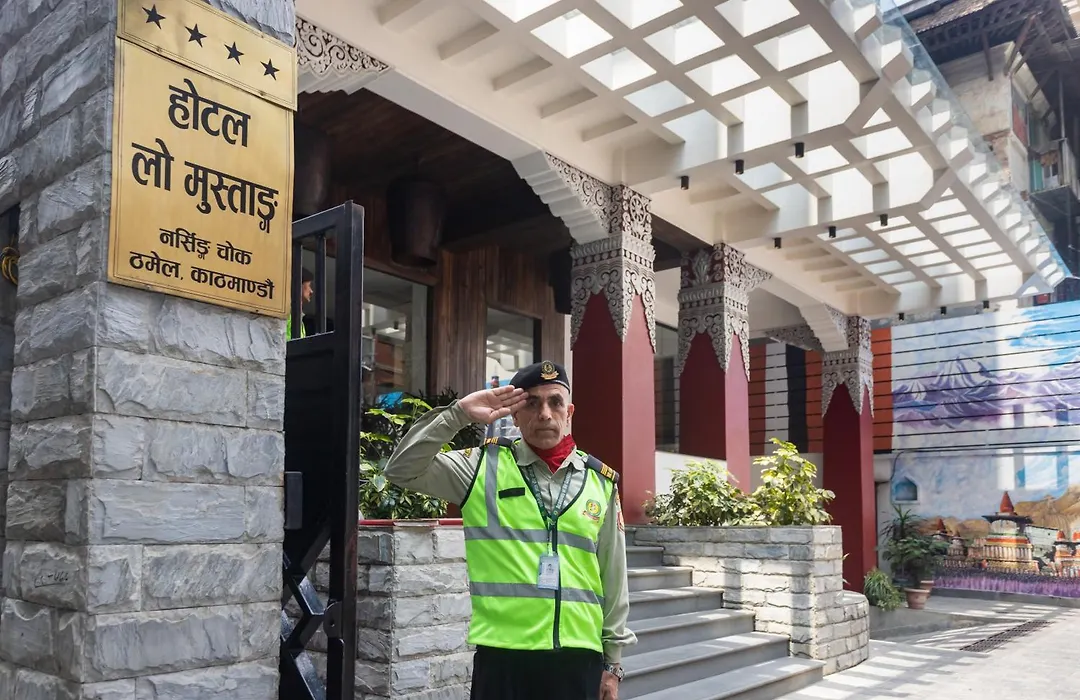 Hotel Lo Mustang-1